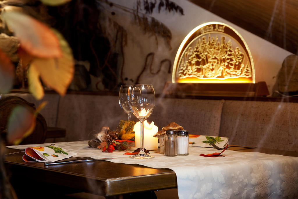 Landhotel Trakehnerhof Eppendorf  ภายนอก รูปภาพ
