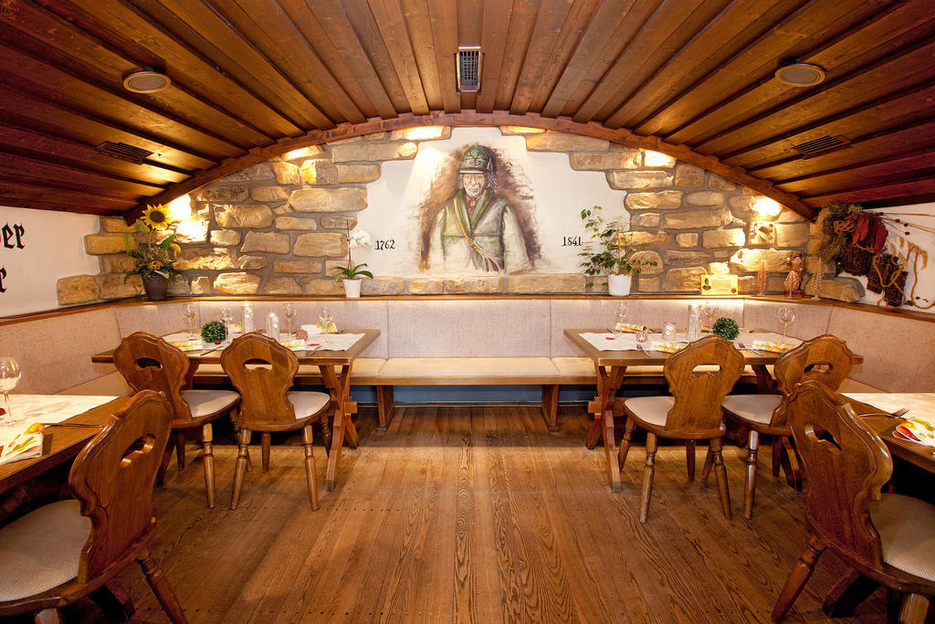 Landhotel Trakehnerhof Eppendorf  ภายนอก รูปภาพ
