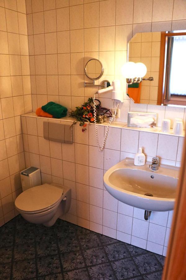 Landhotel Trakehnerhof Eppendorf  ภายนอก รูปภาพ